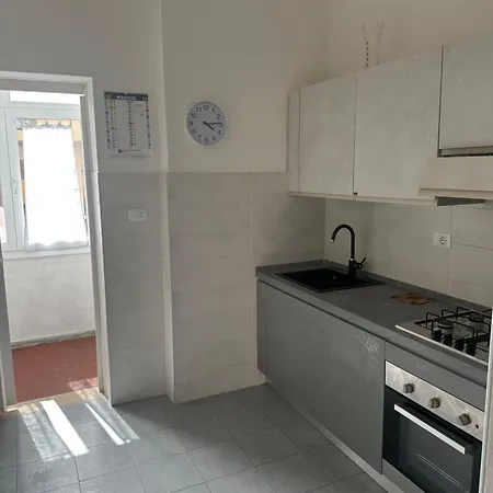 Daire Rinnovato A - 2 E Parcheggio *